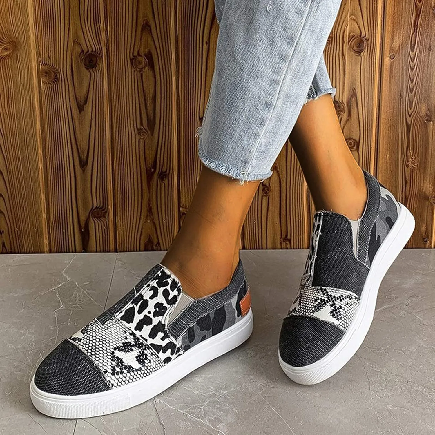 Canvas Walking Shoes for Women Wide Width Women's Slip on Shoes Non Slip Fashion Canvas Sneakers Low Top Casual Washed and Leopard Fashion Sneaker Driving Walking Work Going Out Sports Flat Footwear