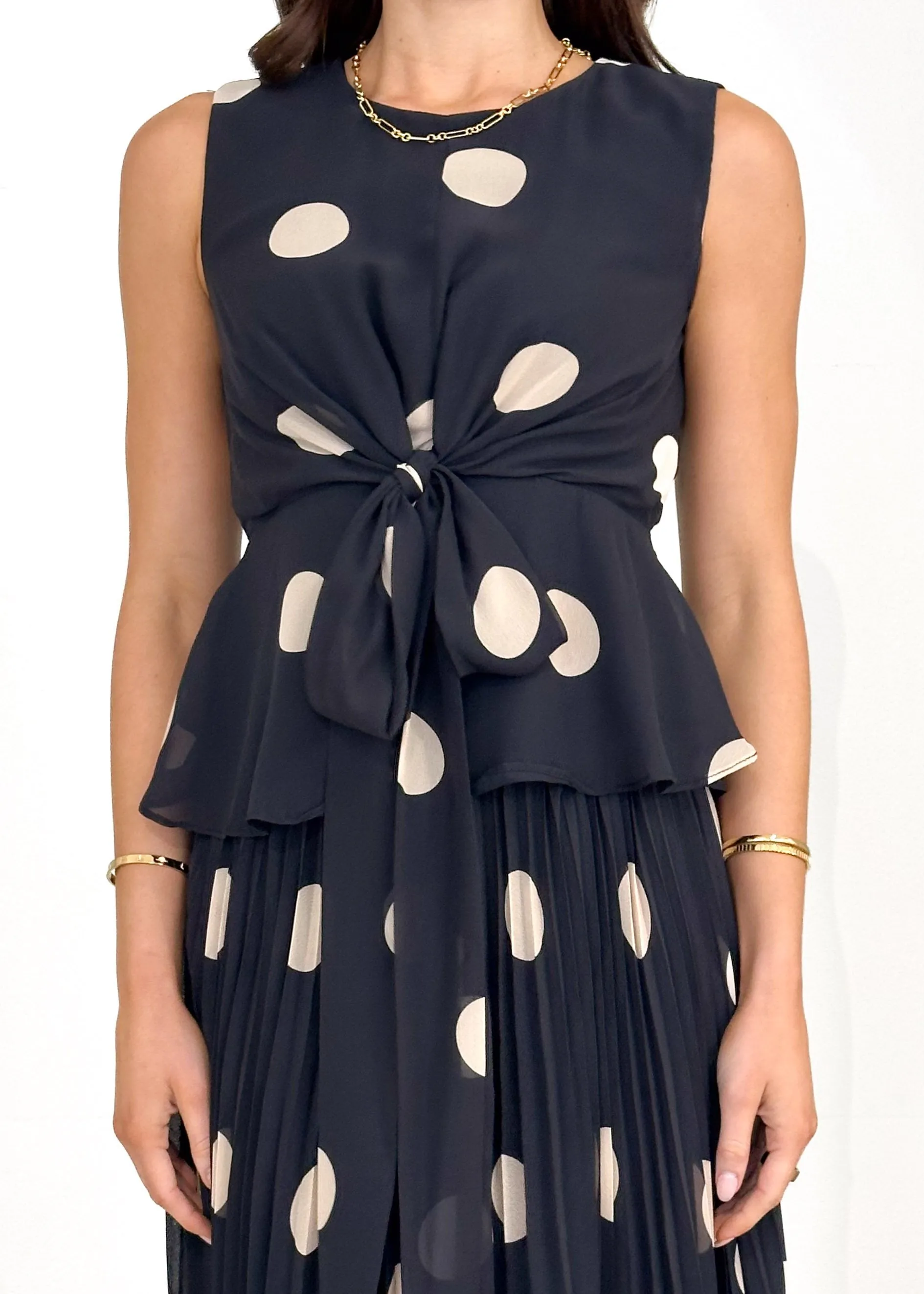 Megrae Set - Black Polka